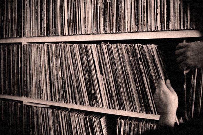 Dust-grooves1
