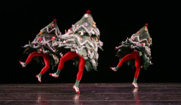 dancing-christmas-1