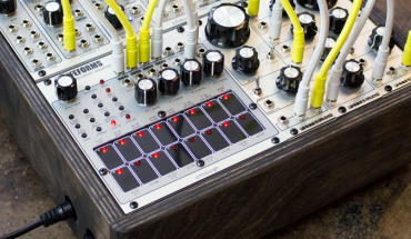 pittsburgh-modular-lifeforms-percussion-sequencer-e1473812280459